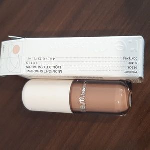 R.E.M. Beauty Midnight Shadows Lustrous Liquid Eyeshadow Totes